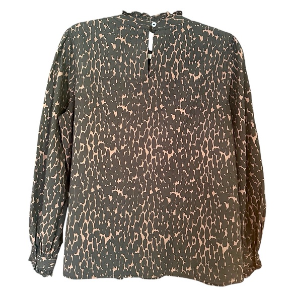 Rails Ariana Leopard Animal Print Ruffle Collar Blouse Size Large - Picture 5 of 10